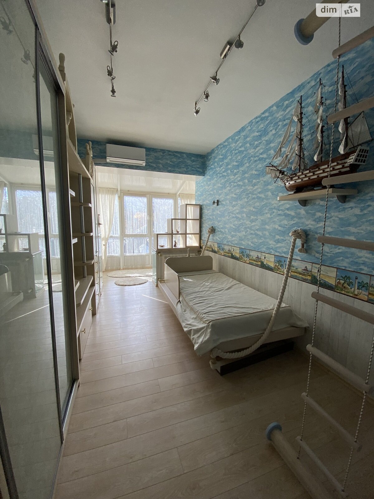 Продажа четырехкомнатной квартиры в Хмельницком, на ул. Пилипчука Владимира 61, район Центр фото 1 Продажа четырехкомнатной квартиры в Хмельницком, на ул. Пилипчука Владимира 61, район Центр фото 1