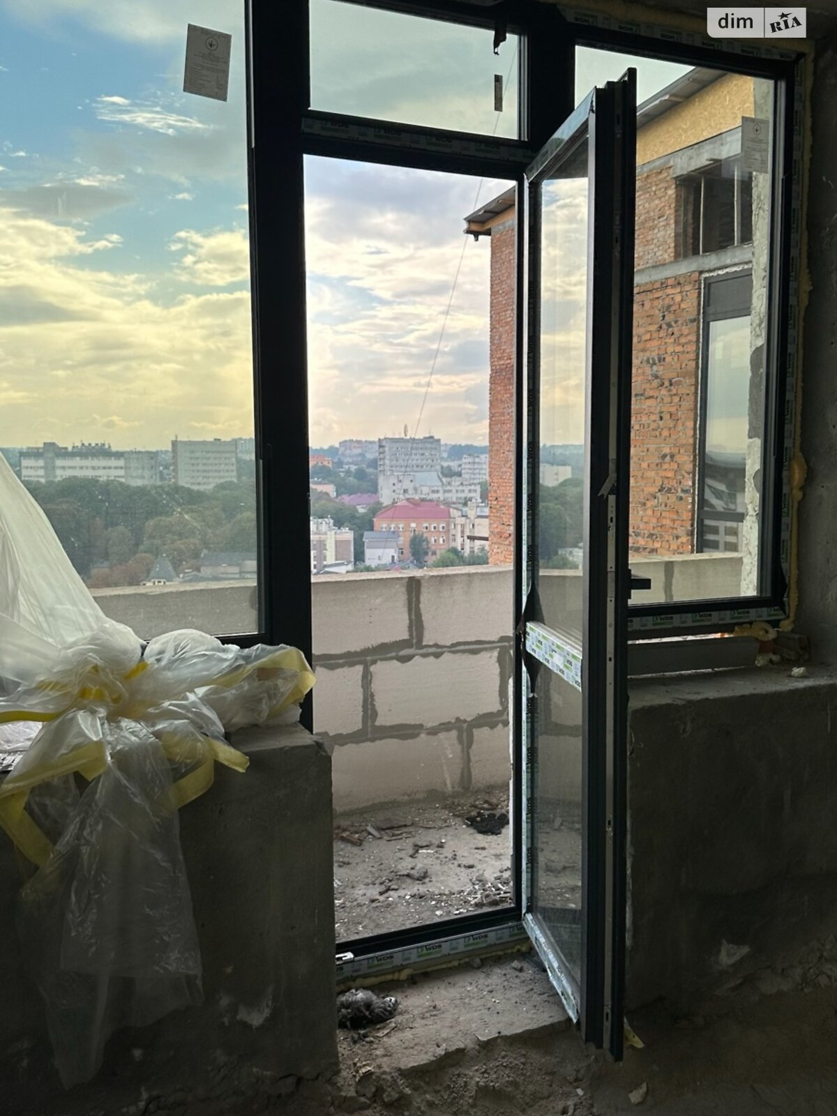 Продажа трехкомнатной квартиры в Хмельницком, на ул. Подольская 58, район Центр фото 1 Продажа трехкомнатной квартиры в Хмельницком, на ул. Подольская 58, район Центр фото 1
