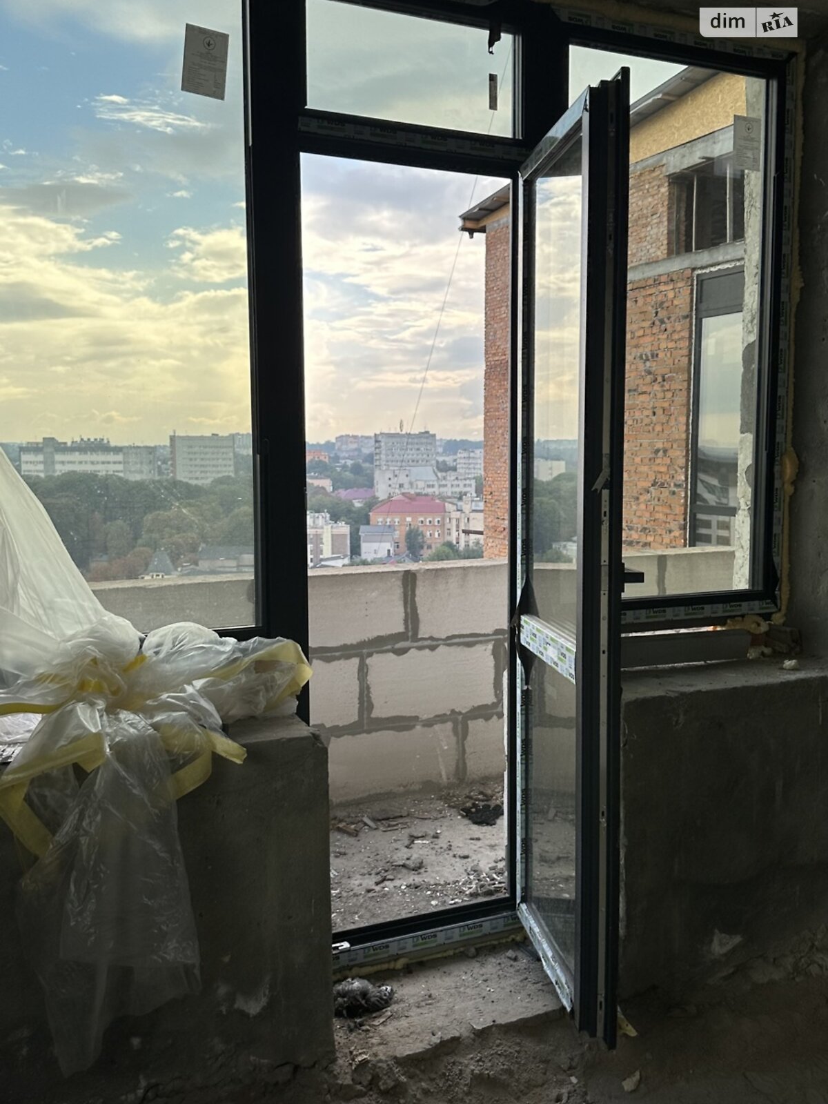 Продаж трикімнатної квартири в Хмельницькому, на вул. Подільська 58, район Центр фото 1 Продаж трикімнатної квартири в Хмельницькому, на вул. Подільська 58, район Центр фото 1