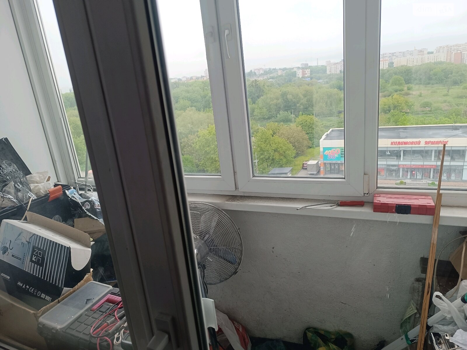Продаж трикімнатної квартири в Хмельницькому, на вул. Прибузька, район Центр фото 1 Продаж трикімнатної квартири в Хмельницькому, на вул. Прибузька, район Центр фото 1