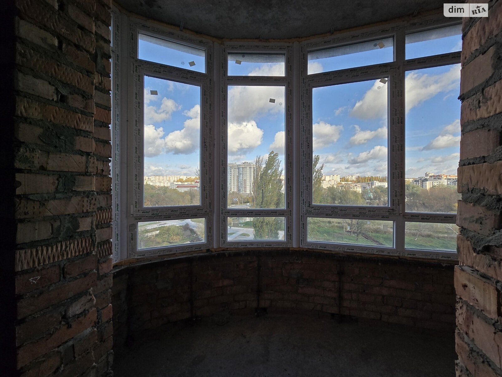Продаж трикімнатної квартири в Хмельницькому, на вул. Прибузька, кв. 21, район Центр фото 1