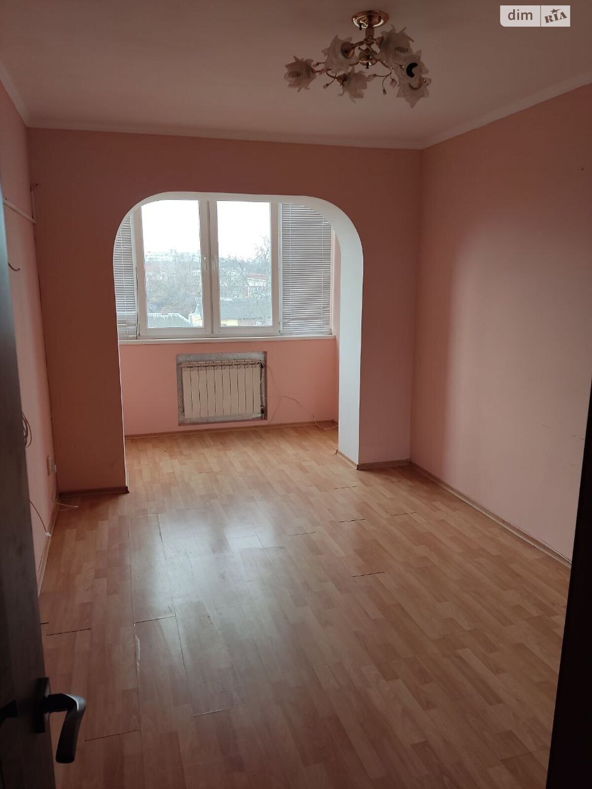 Продажа трехкомнатной квартиры в Хмельницком, на ул. Прибугская, район Центр фото 1 Продажа трехкомнатной квартиры в Хмельницком, на ул. Прибугская, район Центр фото 1