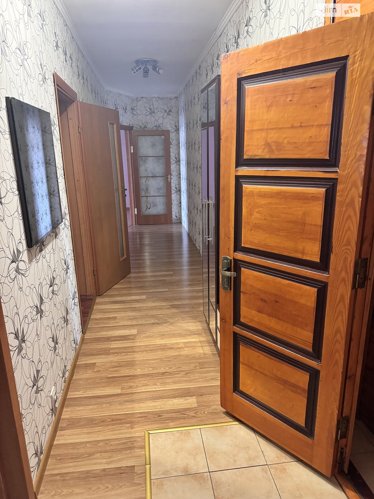 Продажа двухкомнатной квартиры в Хмельницком, на ул. Проскуровская 45, кв. 41, район Центр фото 1 Продажа двухкомнатной квартиры в Хмельницком, на ул. Проскуровская 45, кв. 41, район Центр фото 1