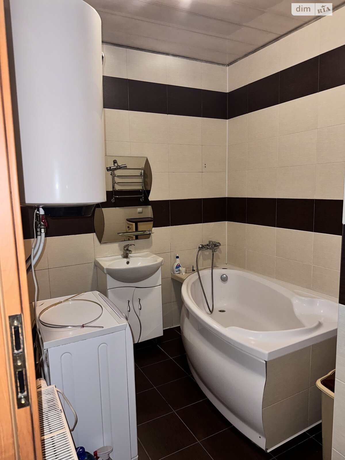 Продажа двухкомнатной квартиры в Хмельницком, на ул. Проскуровская 45, кв. 41, район Центр фото 1 Продажа двухкомнатной квартиры в Хмельницком, на ул. Проскуровская 45, кв. 41, район Центр фото 1