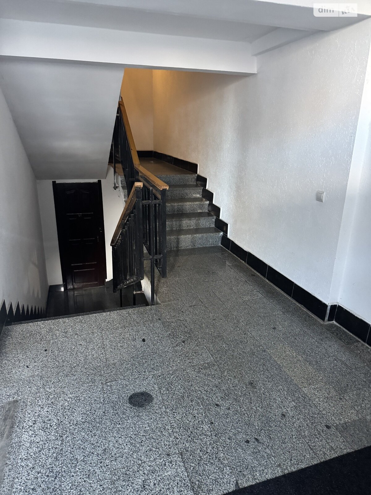 Продаж трикімнатної квартири в Хмельницькому, на вул. Проскурівська 45, кв. 60, район Центр фото 1