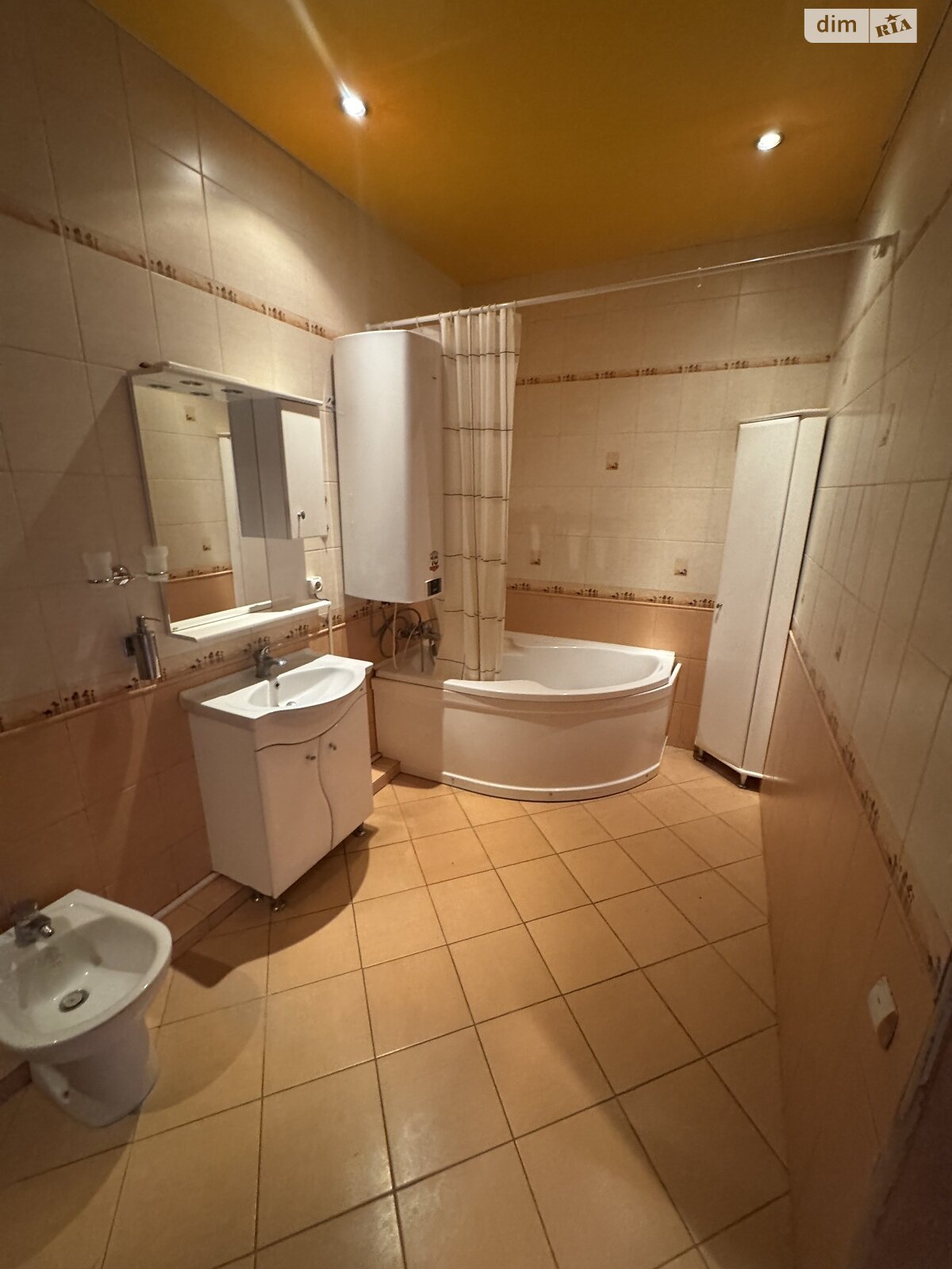 Продаж трикімнатної квартири в Хмельницькому, на вул. Проскурівська 45, кв. 60, район Центр фото 1