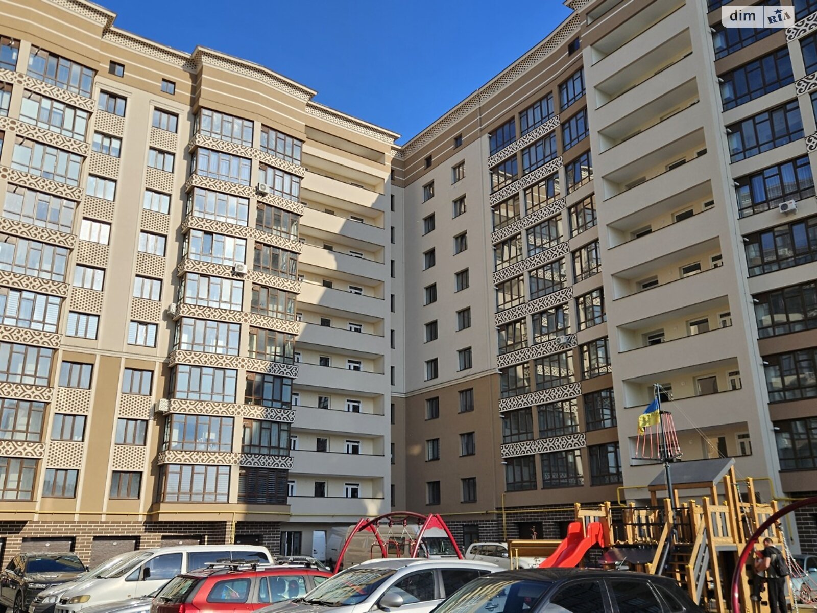 Продаж трикімнатної квартири в Хмельницькому, на вул. Проскурівського Підпілля 110, район Центр фото 1