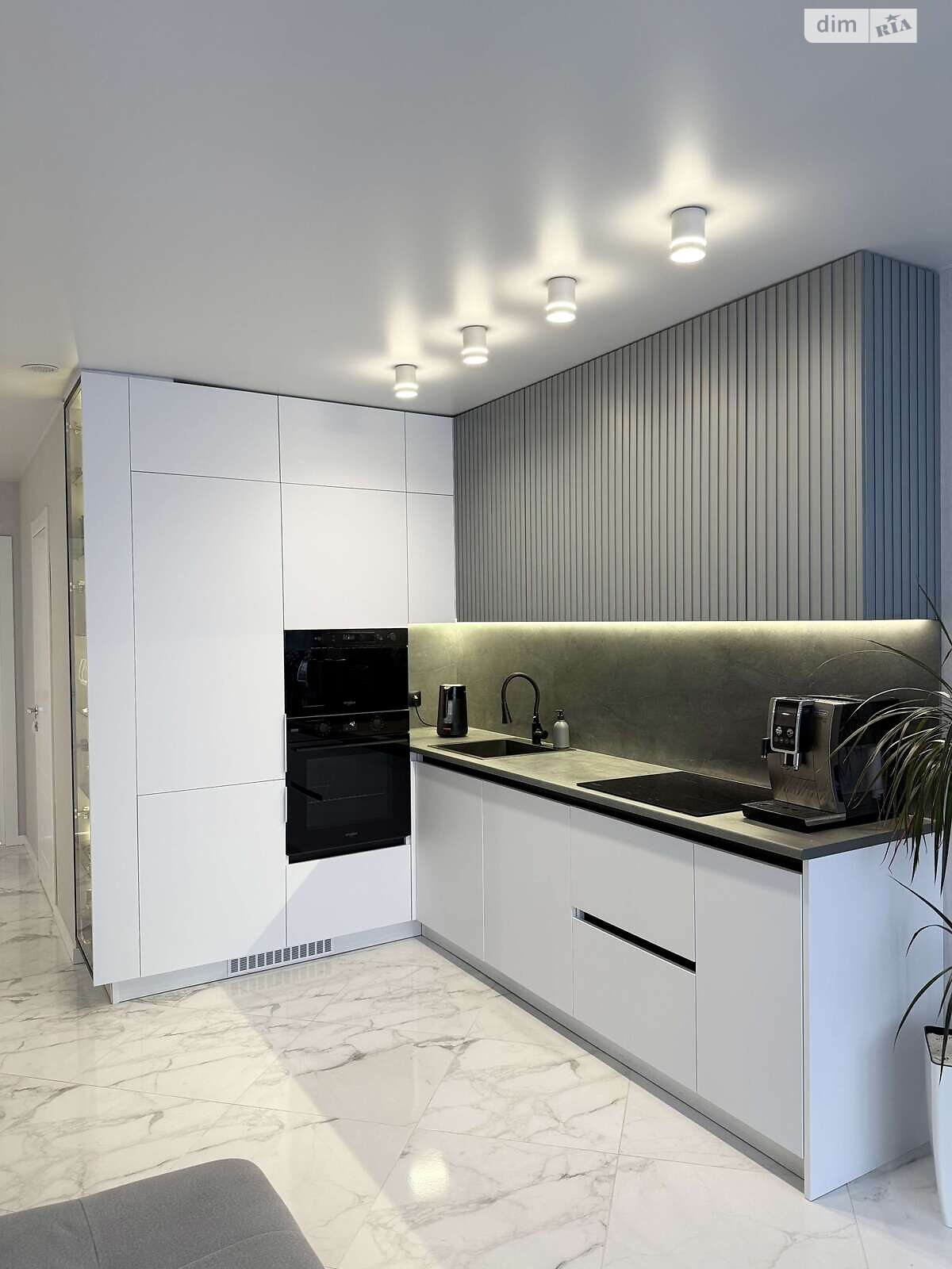 Продажа двухкомнатной квартиры в Хмельницком, на ул. Проскуровского Подполья 165А, район Центр фото 1