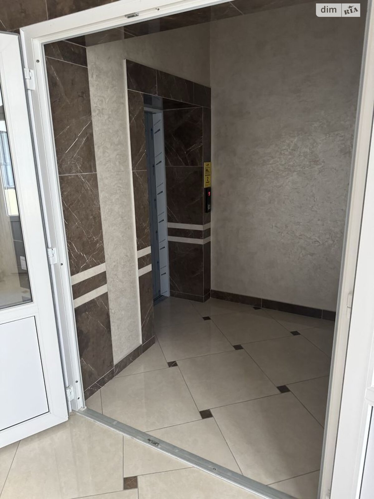 Продаж двокімнатної квартири в Хмельницькому, на вул. Шевченка 39, кв. 94, район Центр фото 1 Продаж двокімнатної квартири в Хмельницькому, на вул. Шевченка 39, кв. 94, район Центр фото 1
