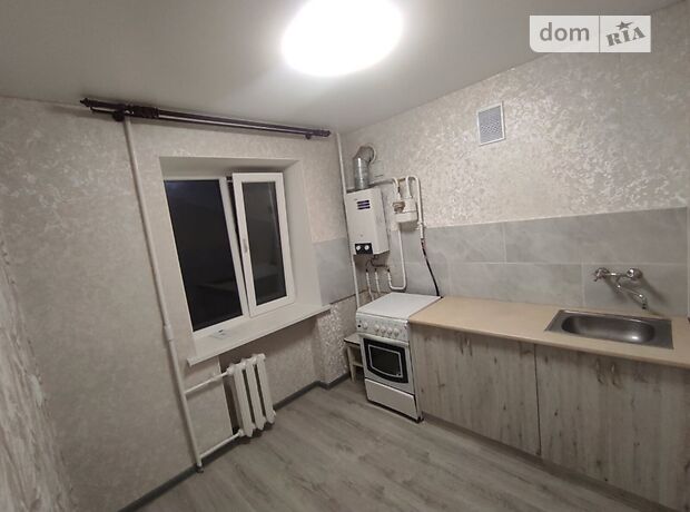 Продажа трехкомнатной квартиры в Хмельницком, на ул. Соборная район Центр фото 1 Продажа трехкомнатной квартиры в Хмельницком, на ул. Соборная район Центр фото 1