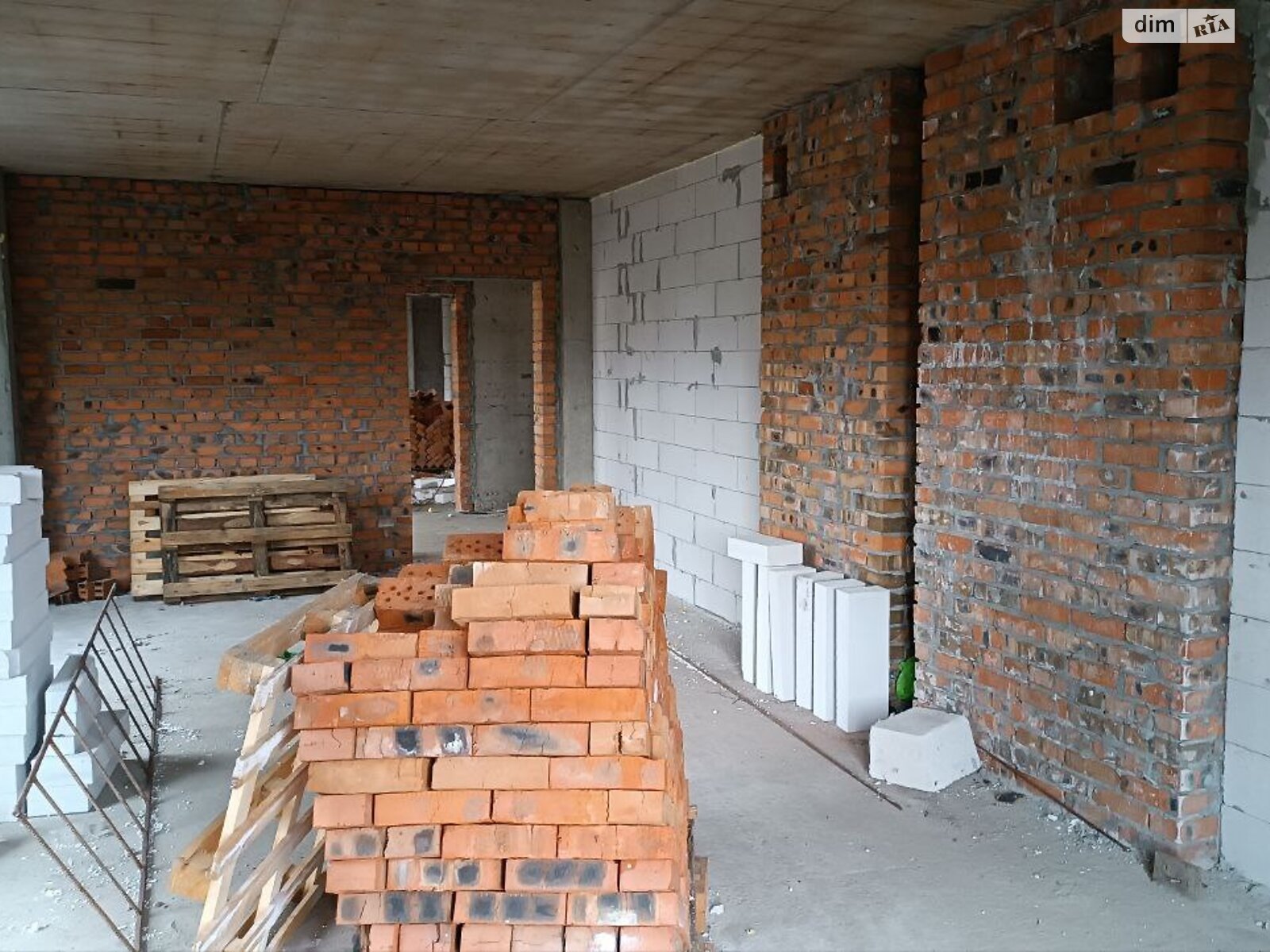 Продажа двухкомнатной квартиры в Хмельницком, на пер. Степана Бандеры 14, район Центр фото 1