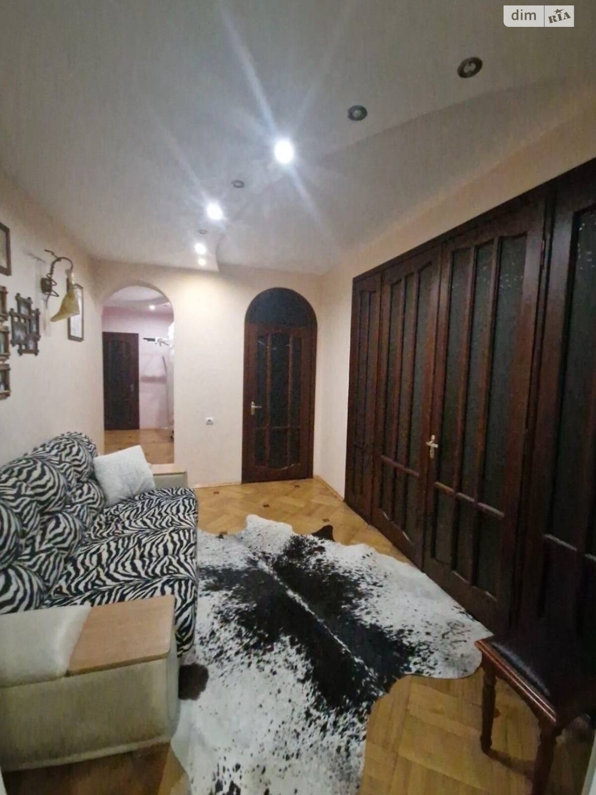Продажа трехкомнатной квартиры в Хмельницком, на ул. Свободы 19, район Центр фото 1 Продажа трехкомнатной квартиры в Хмельницком, на ул. Свободы 19, район Центр фото 1