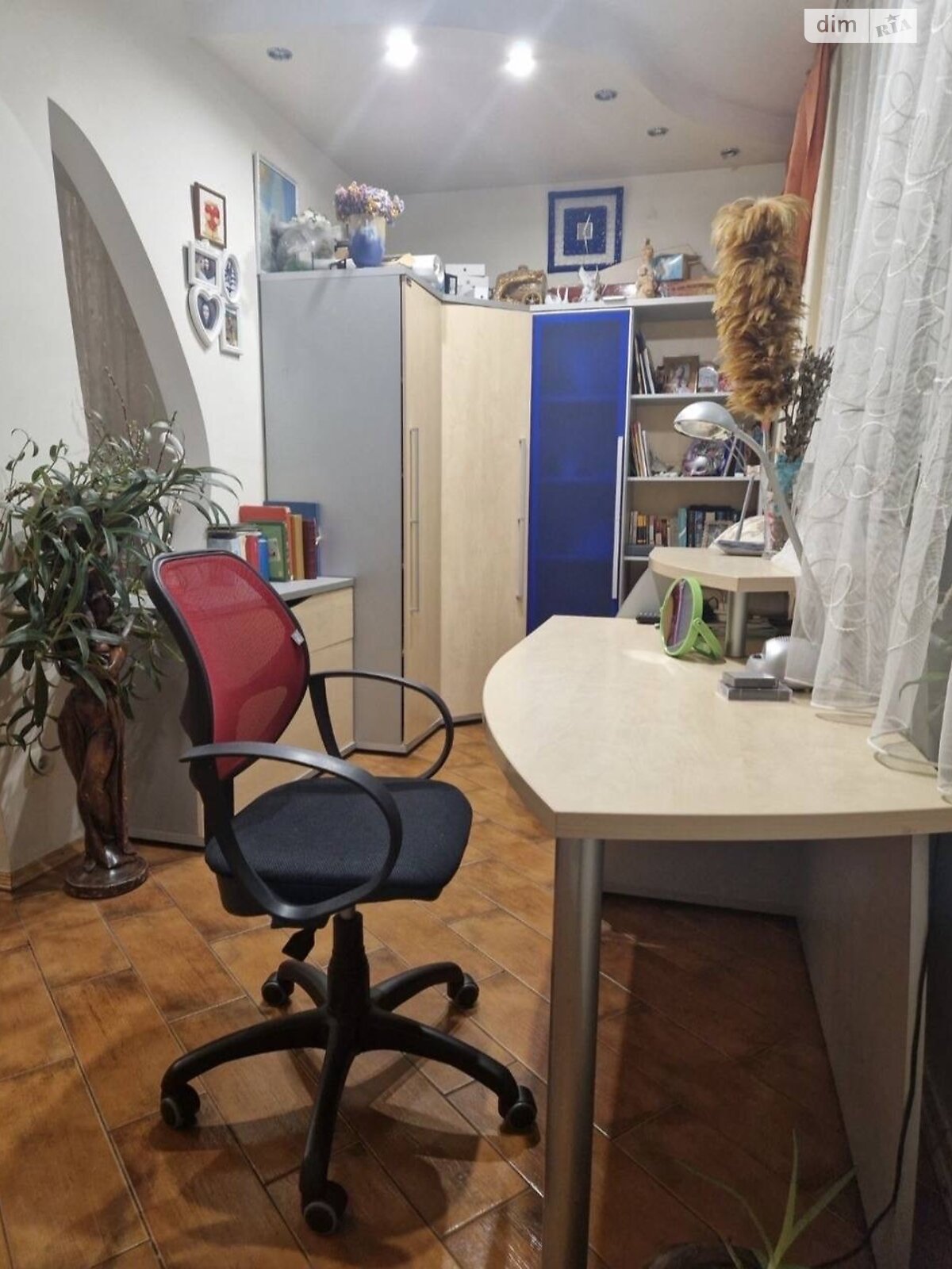 Продажа трехкомнатной квартиры в Хмельницком, на ул. Свободы 19, район Центр фото 1 Продажа трехкомнатной квартиры в Хмельницком, на ул. Свободы 19, район Центр фото 1