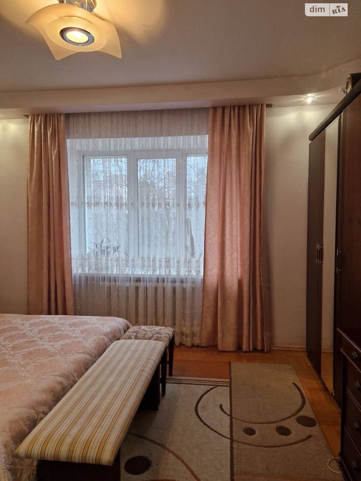 Продажа трехкомнатной квартиры в Хмельницком, на ул. Свободы 19, район Центр фото 1 Продажа трехкомнатной квартиры в Хмельницком, на ул. Свободы 19, район Центр фото 1