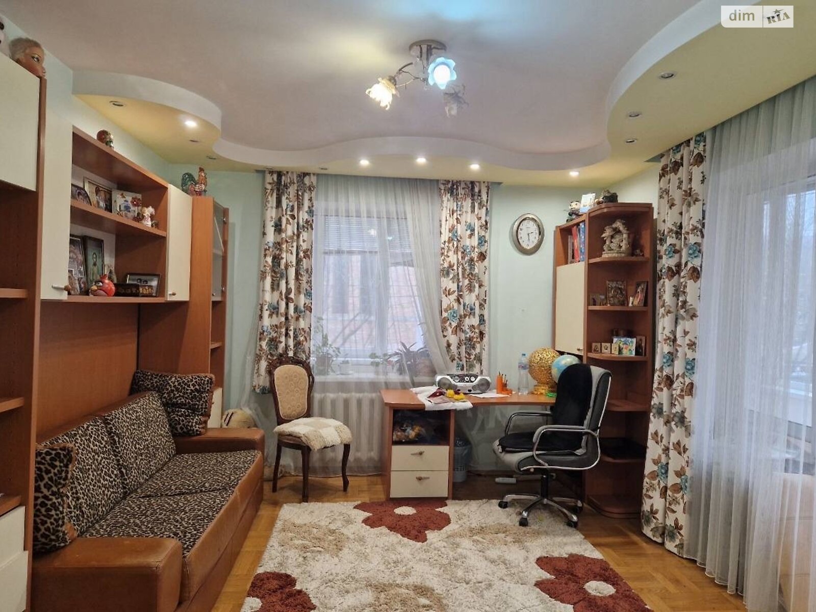 Продажа трехкомнатной квартиры в Хмельницком, на ул. Свободы 19, район Центр фото 1 Продажа трехкомнатной квартиры в Хмельницком, на ул. Свободы 19, район Центр фото 1