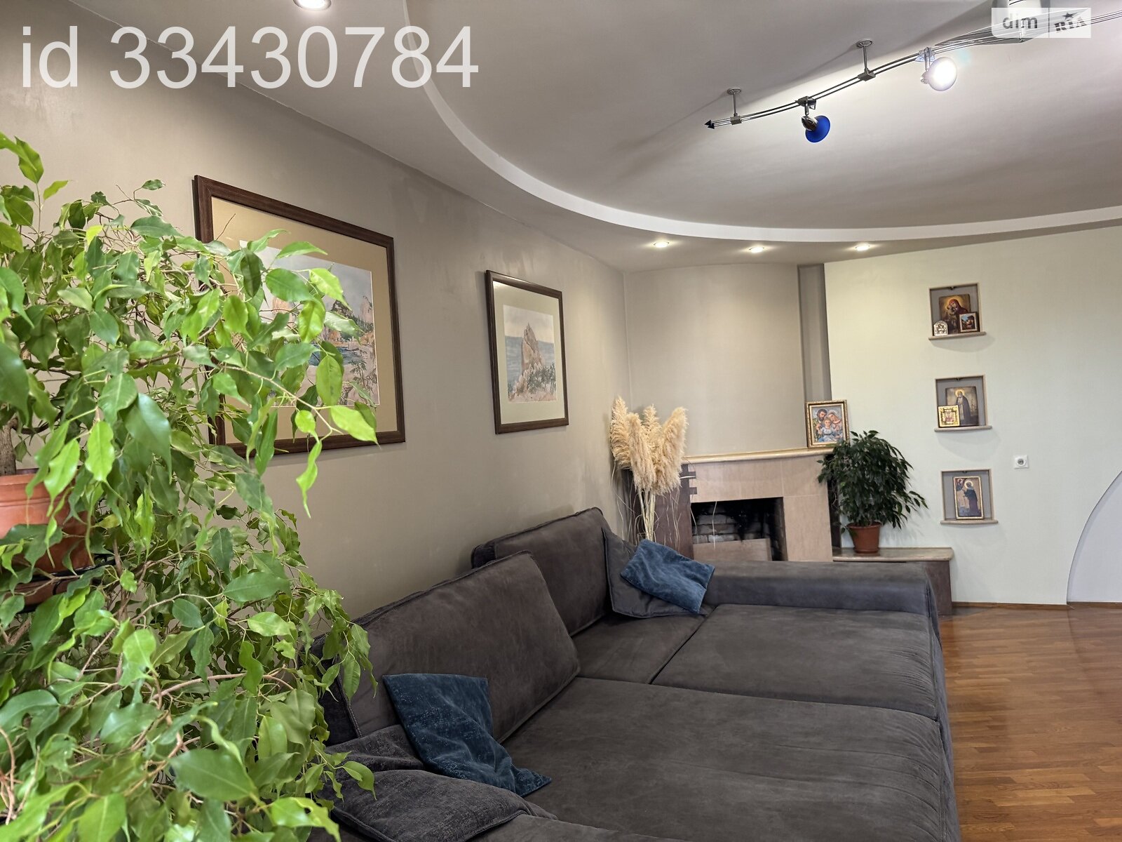 Продажа трехкомнатной квартиры в Хмельницком, на ул. Свободы, район Центр фото 1 Продажа трехкомнатной квартиры в Хмельницком, на ул. Свободы, район Центр фото 1