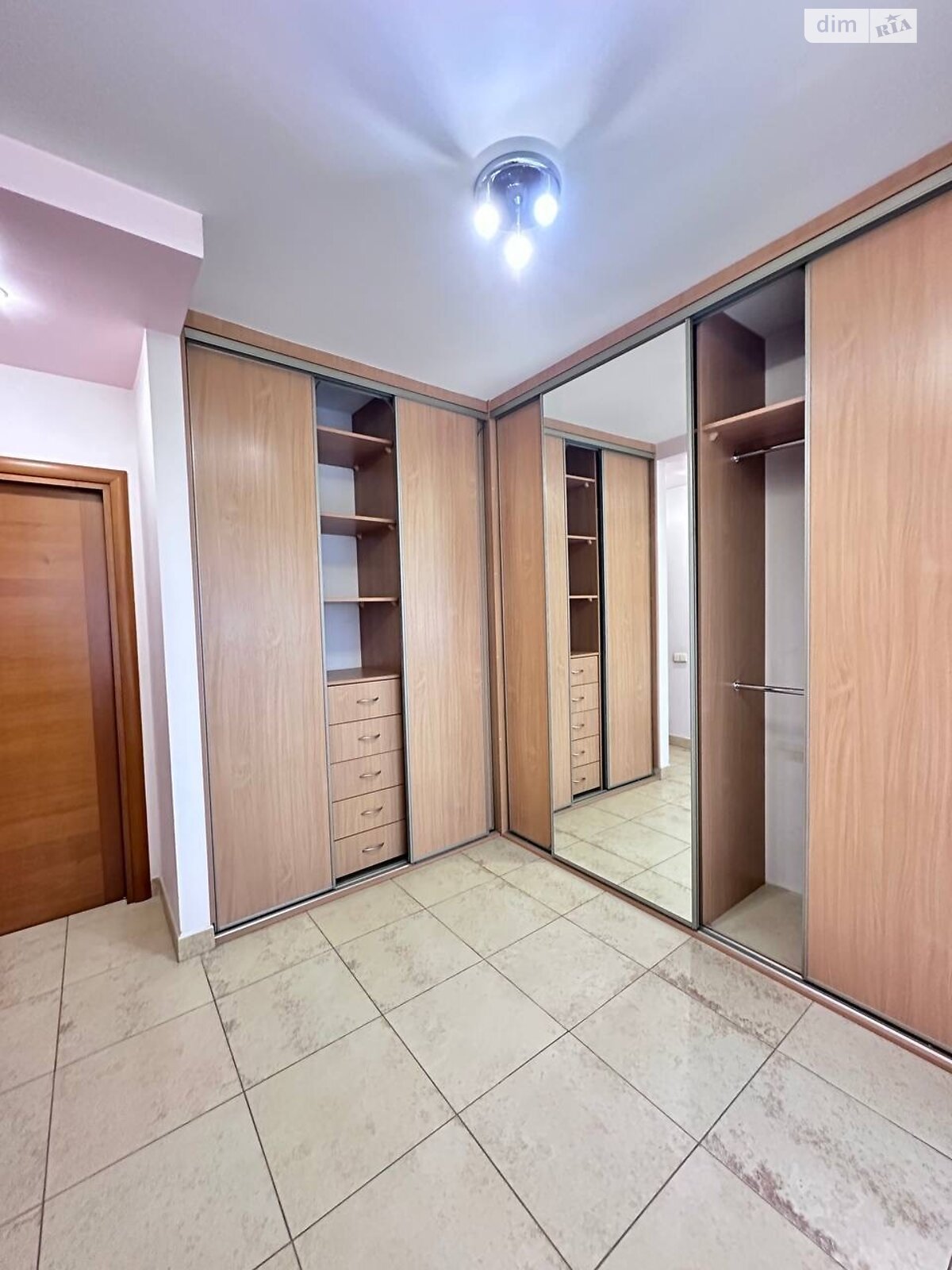 Продажа четырехкомнатной квартиры в Хмельницком, на ул. Свободы 19, район Центр фото 1 Продажа четырехкомнатной квартиры в Хмельницком, на ул. Свободы 19, район Центр фото 1