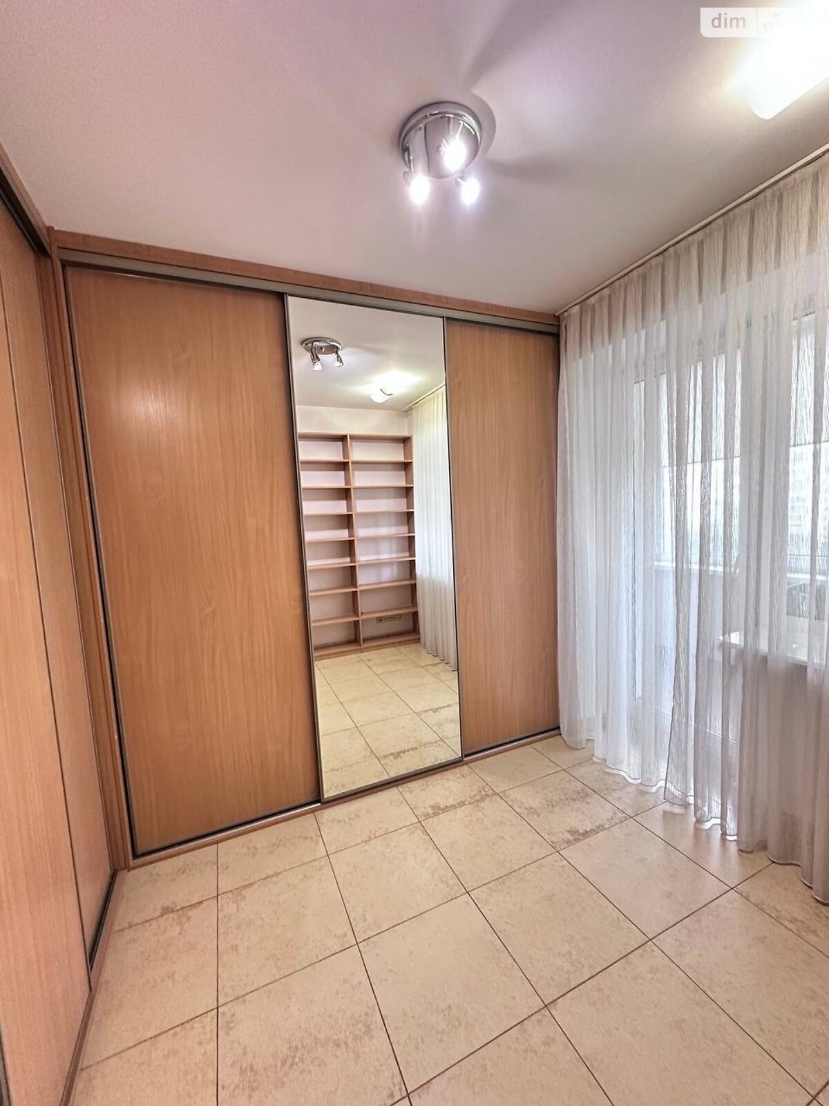 Продажа четырехкомнатной квартиры в Хмельницком, на ул. Свободы 19, район Центр фото 1 Продажа четырехкомнатной квартиры в Хмельницком, на ул. Свободы 19, район Центр фото 1