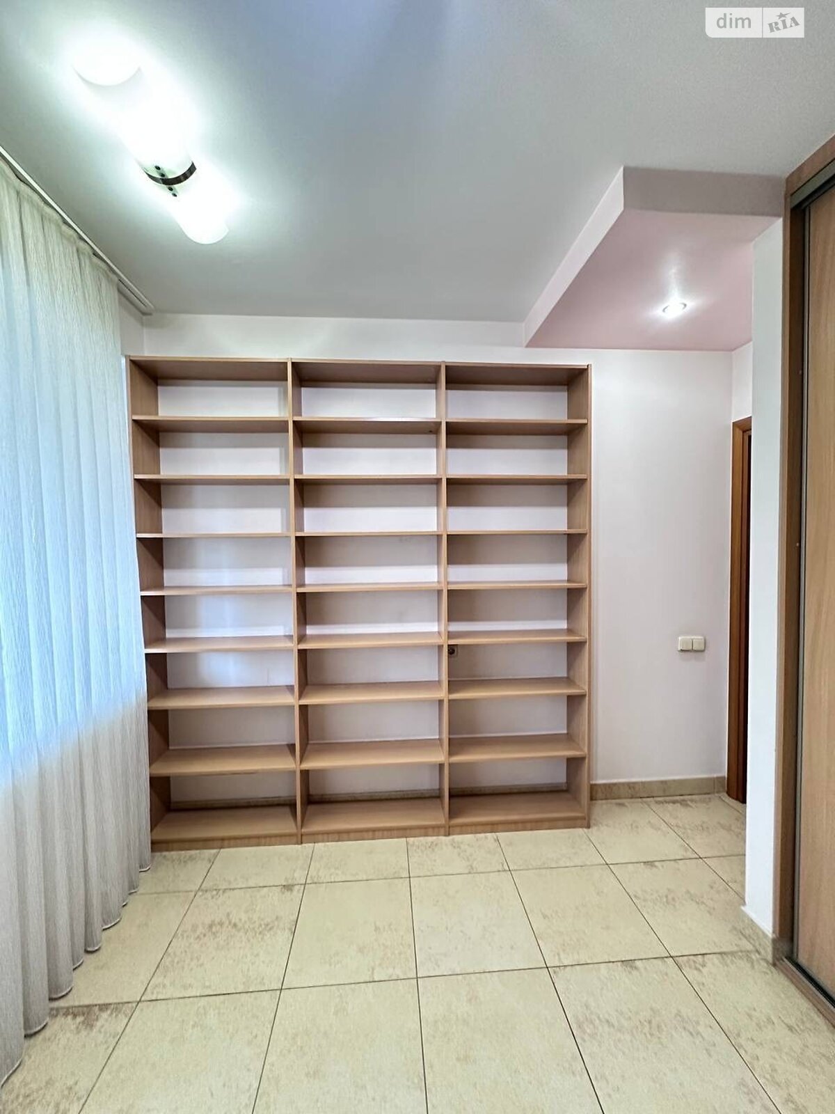 Продажа четырехкомнатной квартиры в Хмельницком, на ул. Свободы 19, район Центр фото 1 Продажа четырехкомнатной квартиры в Хмельницком, на ул. Свободы 19, район Центр фото 1