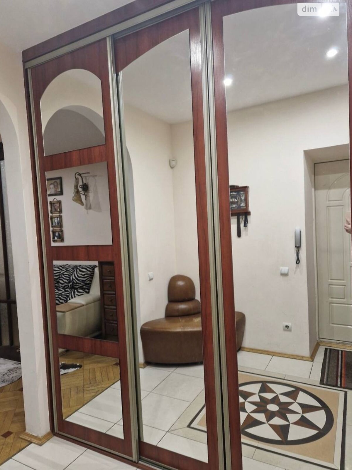 Продаж трикімнатної квартири в Хмельницькому, на вул. Свободи 19, район Центр фото 1 Продаж трикімнатної квартири в Хмельницькому, на вул. Свободи 19, район Центр фото 1