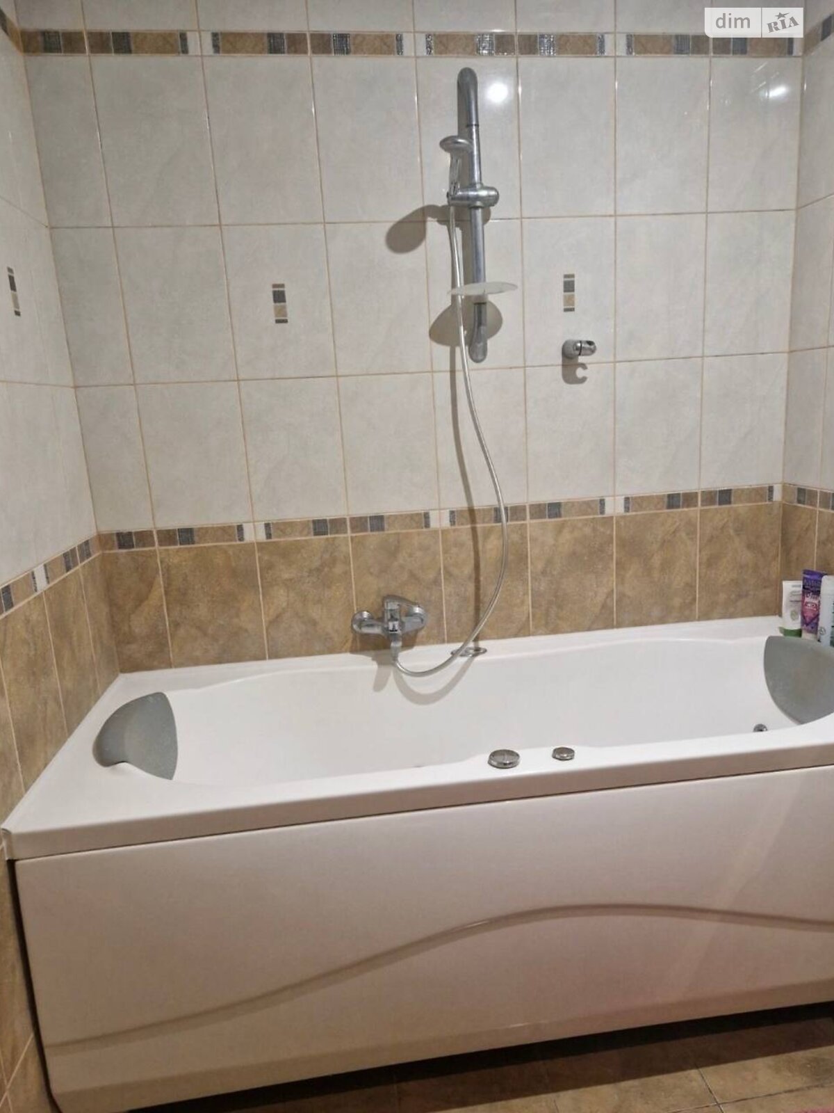 Продаж трикімнатної квартири в Хмельницькому, на вул. Свободи 19, район Центр фото 1 Продаж трикімнатної квартири в Хмельницькому, на вул. Свободи 19, район Центр фото 1