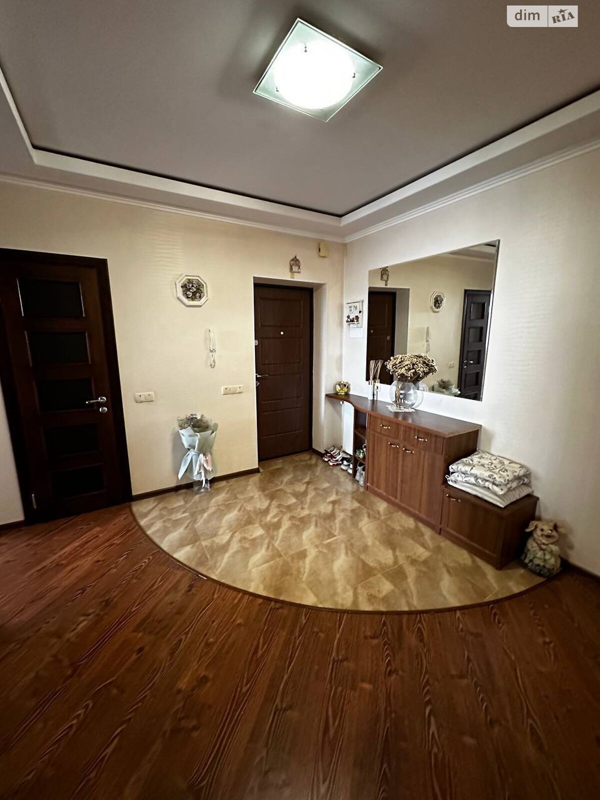 Продаж трикімнатної квартири в Хмельницькому, на вул. Водопровідна 42/1, район Центр фото 1