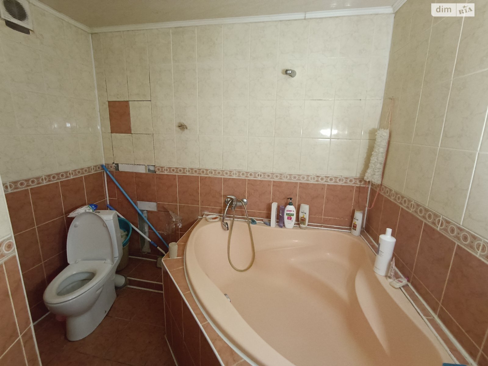 Продаж чотирикімнатної квартири в Хмельницькому, на вул. Водопровідна, район Центр фото 1 Продаж чотирикімнатної квартири в Хмельницькому, на вул. Водопровідна, район Центр фото 1