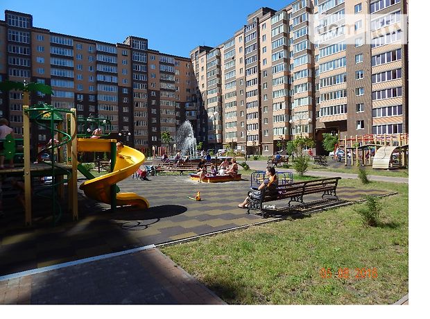 Продаж квартири, 3 кім., Хмельницький, р‑н. Центр, Зарічанська вулиця Продаж квартири, 3 кім., Хмельницький, р‑н. Центр, Зарічанська вулиця