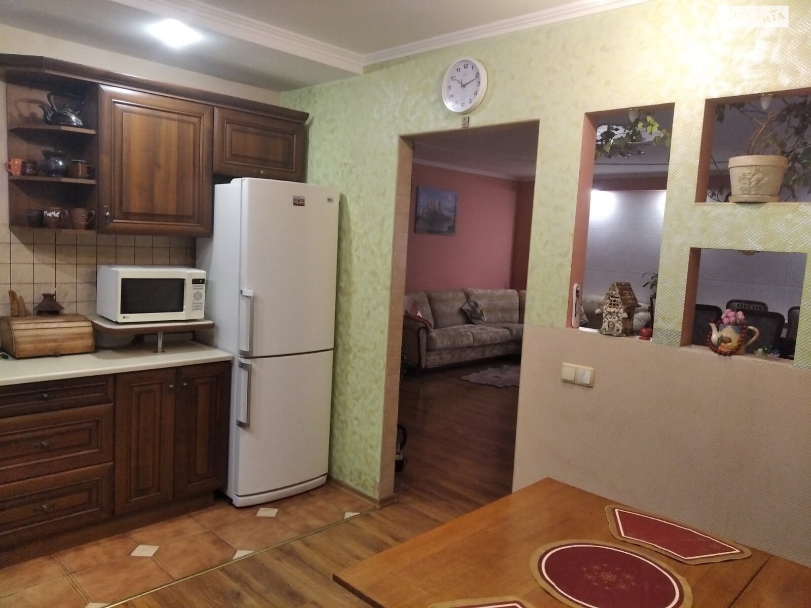 Продажа трехкомнатной квартиры в Хмельницком, на ул. Заводская, район Центр фото 1 Продажа трехкомнатной квартиры в Хмельницком, на ул. Заводская, район Центр фото 1