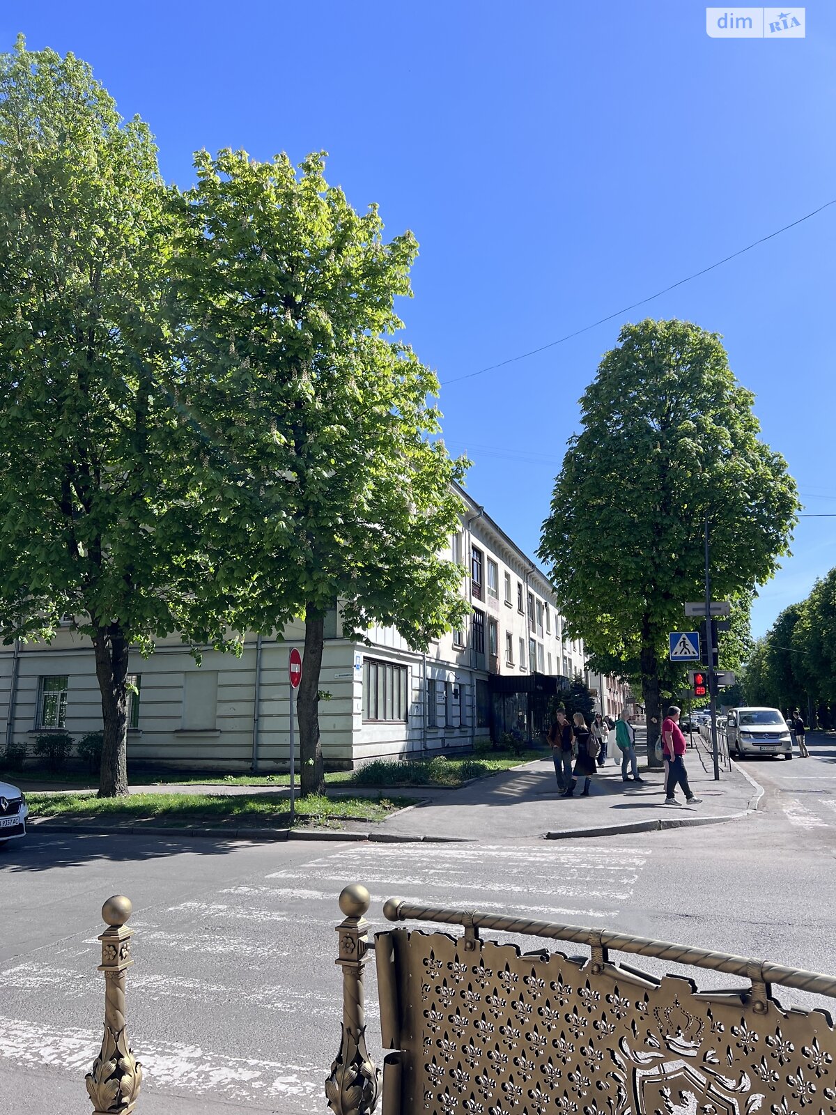 Продажа трехкомнатной квартиры в Хмельницком, на ул. Владимирская 85, фото 1 Продажа трехкомнатной квартиры в Хмельницком, на ул. Владимирская 85, фото 1