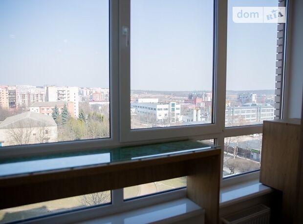 Продажа трехкомнатной квартиры в Хмельницком, на ул. Панаса Мирного, район Выставка фото 1 Продажа трехкомнатной квартиры в Хмельницком, на ул. Панаса Мирного, район Выставка фото 1