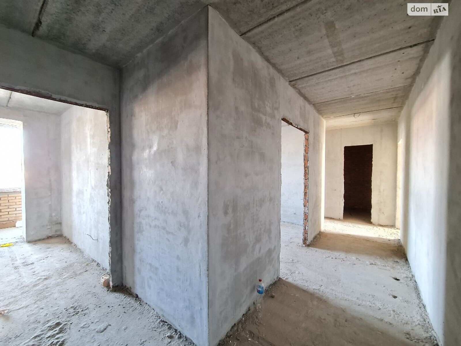 Продажа трехкомнатной квартиры в Хмельницком, на шоссе Старокостянтиновское, район Выставка фото 1 Продажа трехкомнатной квартиры в Хмельницком, на шоссе Старокостянтиновское, район Выставка фото 1