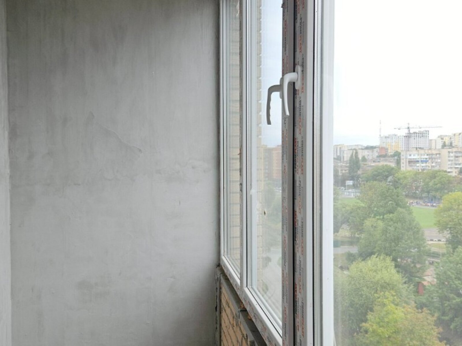 Продажа трехкомнатной квартиры в Хмельницком, на шоссе Старокостянтиновское, район Выставка фото 1 Продажа трехкомнатной квартиры в Хмельницком, на шоссе Старокостянтиновское, район Выставка фото 1