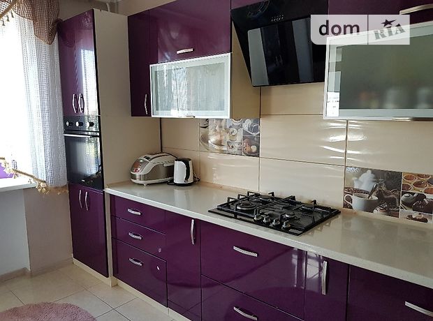 Продажа трехкомнатной квартиры в Хмельницком, на ул. Ковпака район Выставка фото 1 Продажа трехкомнатной квартиры в Хмельницком, на ул. Ковпака район Выставка фото 1
