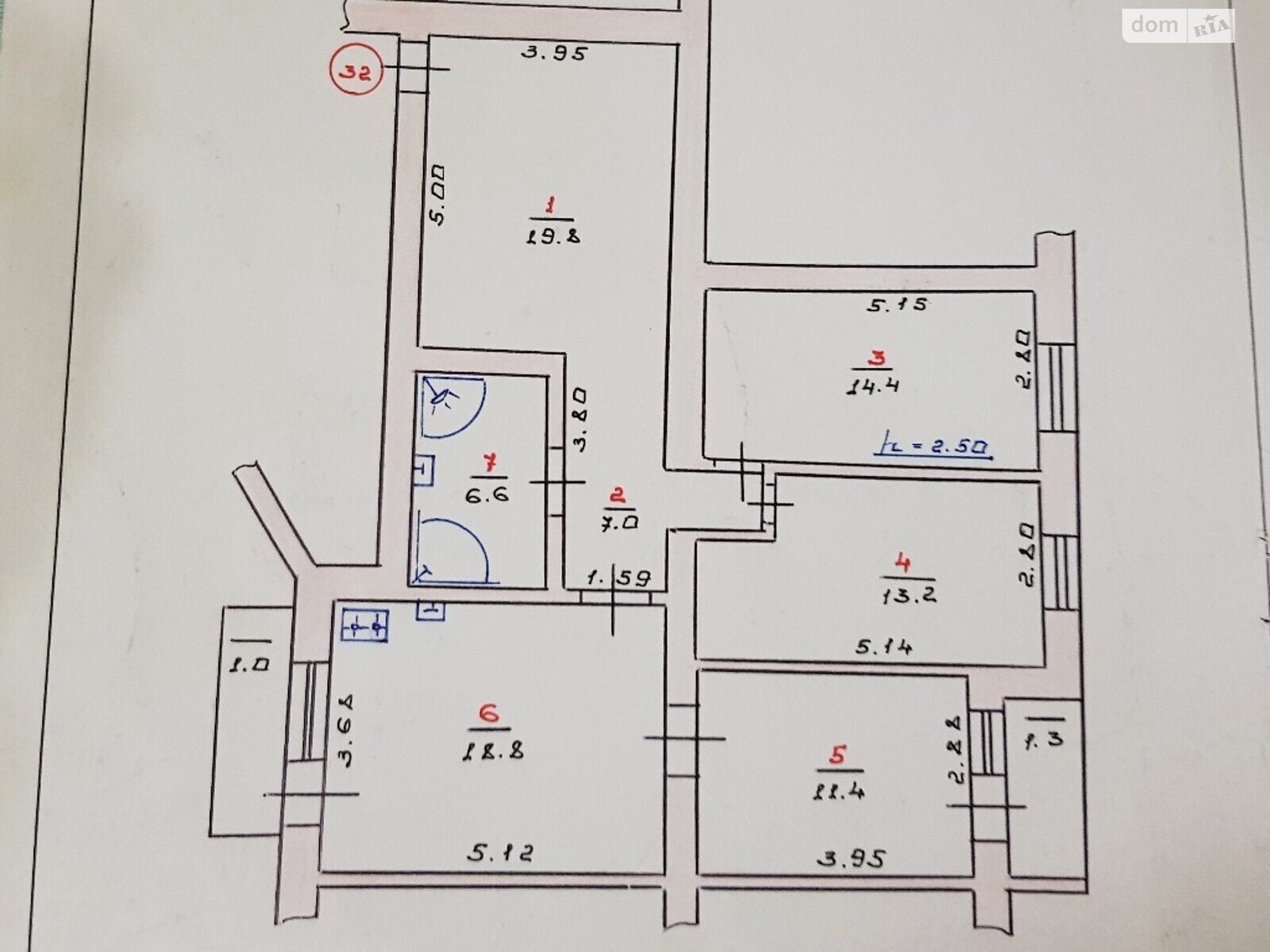 Продаж трикімнатної квартири в Хмельницькому, на вул. Зарічанська, район Виставка фото 1