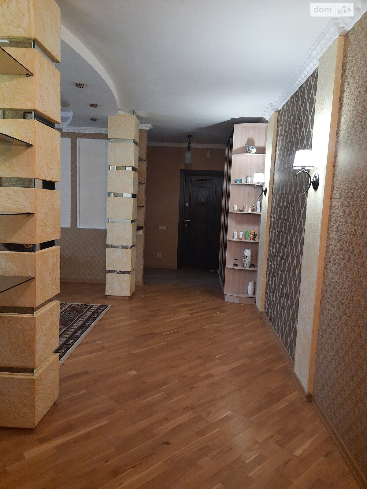 Продажа трехкомнатной квартиры в Хмельницком, на ул. Заречанская, район Выставка фото 1