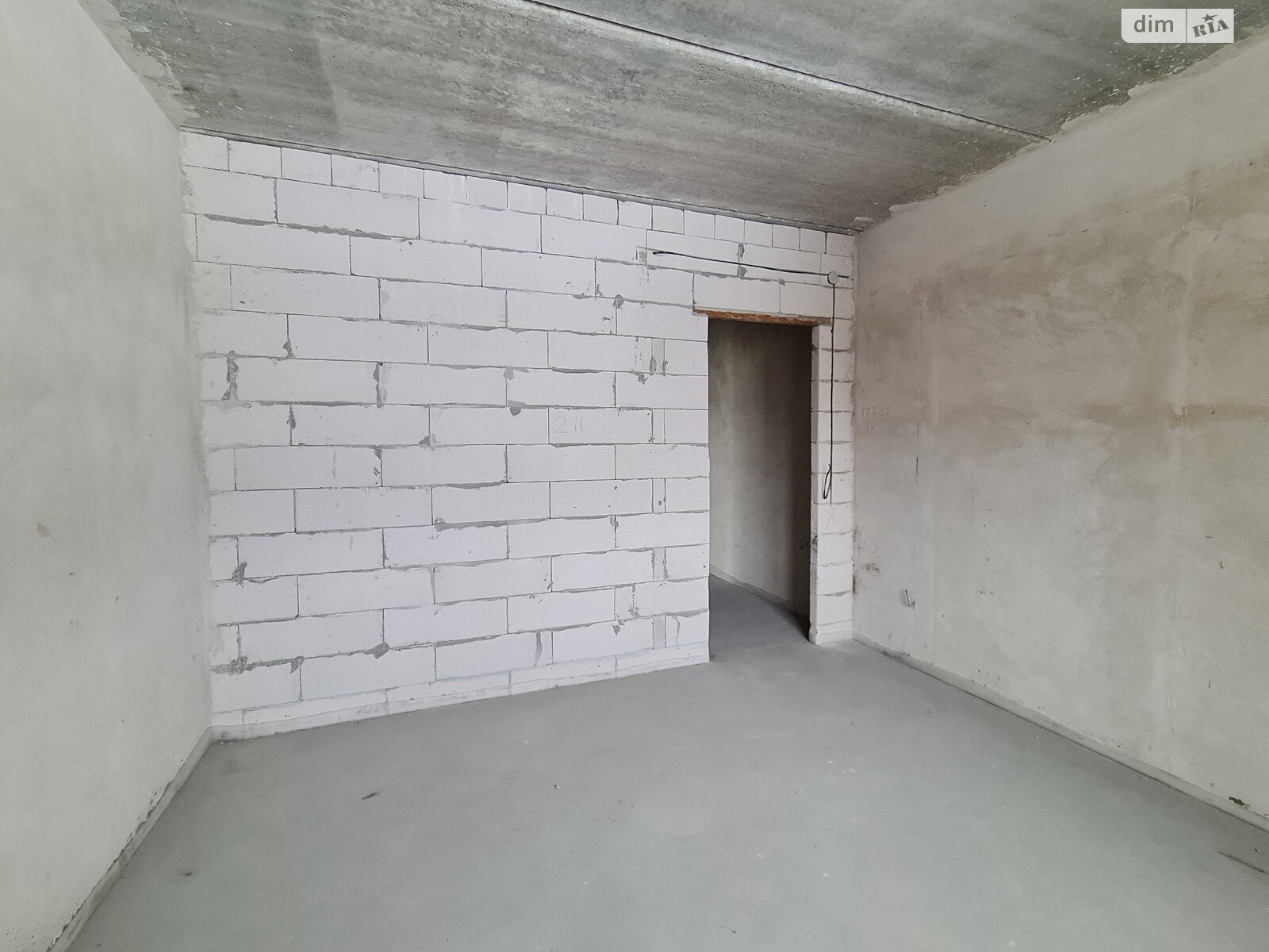 Продаж двокімнатної квартири в Хмельницькому, на вул. Зарічанська, район Виставка фото 1 Продаж двокімнатної квартири в Хмельницькому, на вул. Зарічанська, район Виставка фото 1