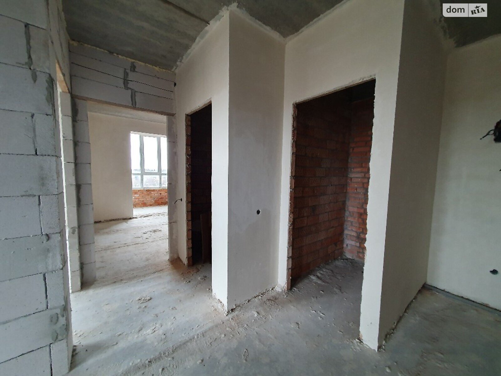 Продаж чотирикімнатної квартири в Хмельницькому, на вул. Озерна, район Виставка фото 1 Продаж чотирикімнатної квартири в Хмельницькому, на вул. Озерна, район Виставка фото 1