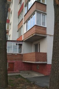 Продаж трикімнатної квартири в Хмельницькому, на вул. Озерна 6/2А, район Виставка фото 2
