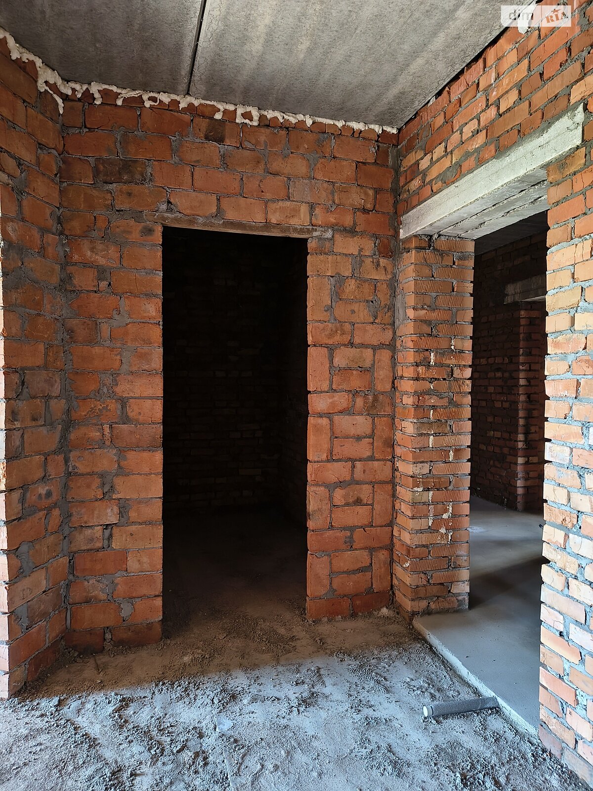 Продажа однокомнатной квартиры в Хмельницком, на ул. Августовская 9, район Выставка фото 1 Продажа однокомнатной квартиры в Хмельницком, на ул. Августовская 9, район Выставка фото 1