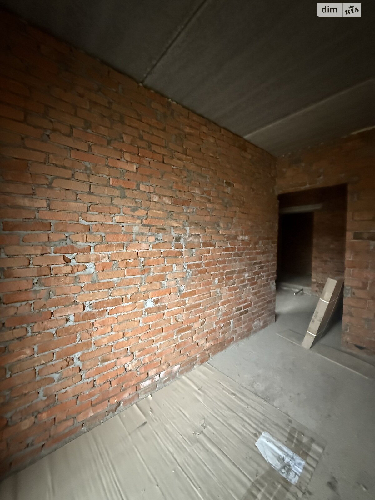 Продаж однокімнатної квартири в Хмельницькому, на вул. Серпнева 9, район Виставка фото 1