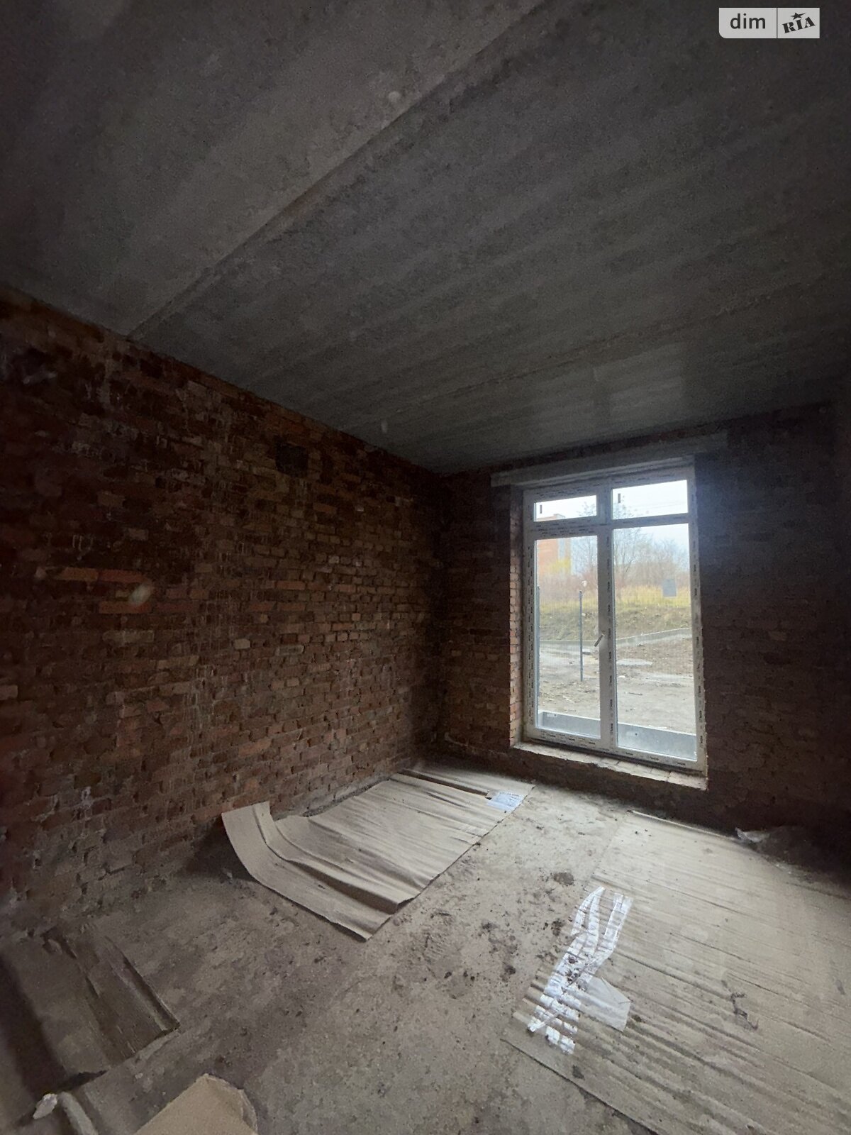 Продаж однокімнатної квартири в Хмельницькому, на вул. Серпнева 9, район Виставка фото 1