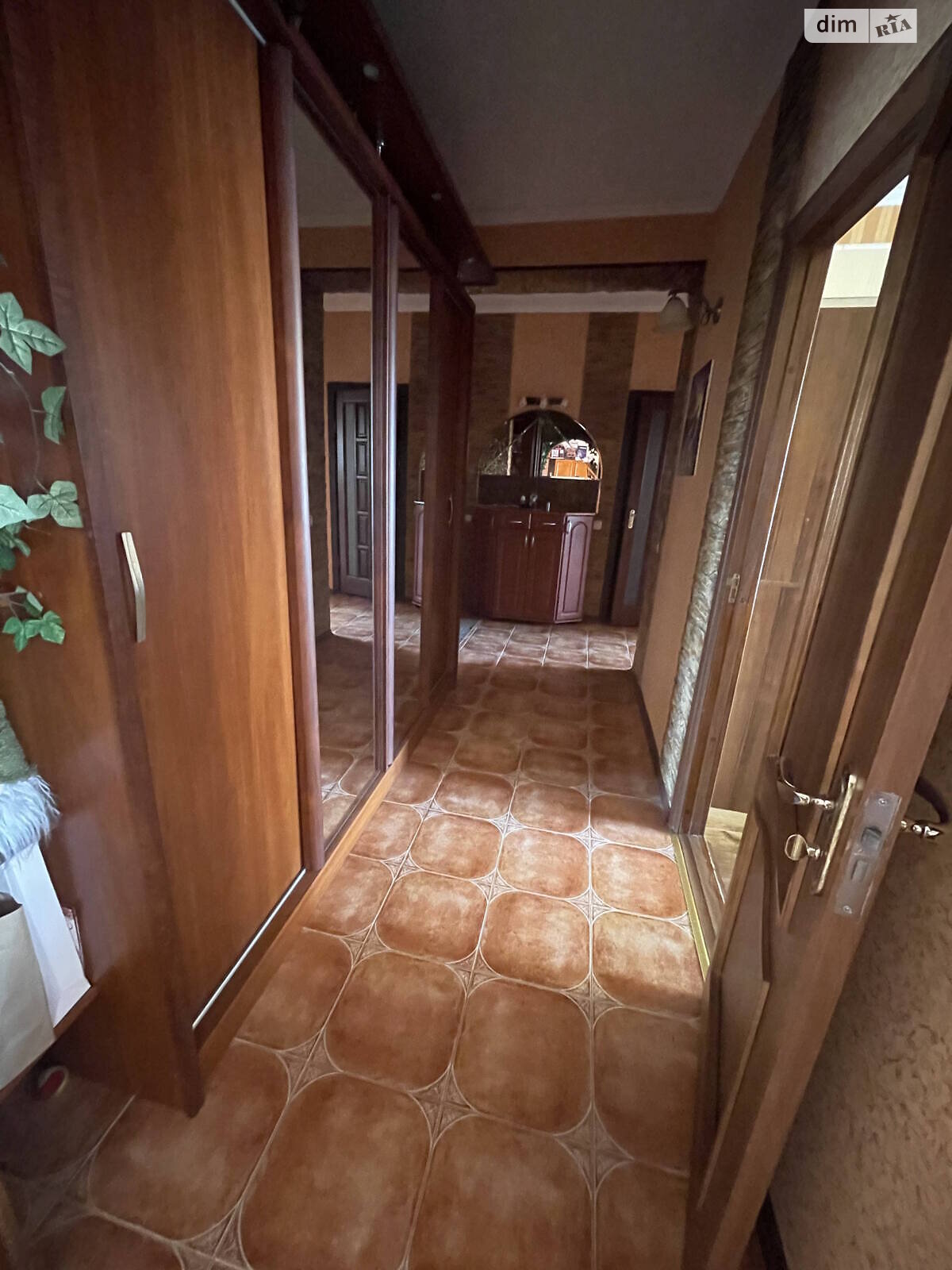 Продаж двокімнатної квартири в Грузевиці, на вул. Будівельників 1, фото 1 Продаж двокімнатної квартири в Грузевиці, на вул. Будівельників 1, фото 1