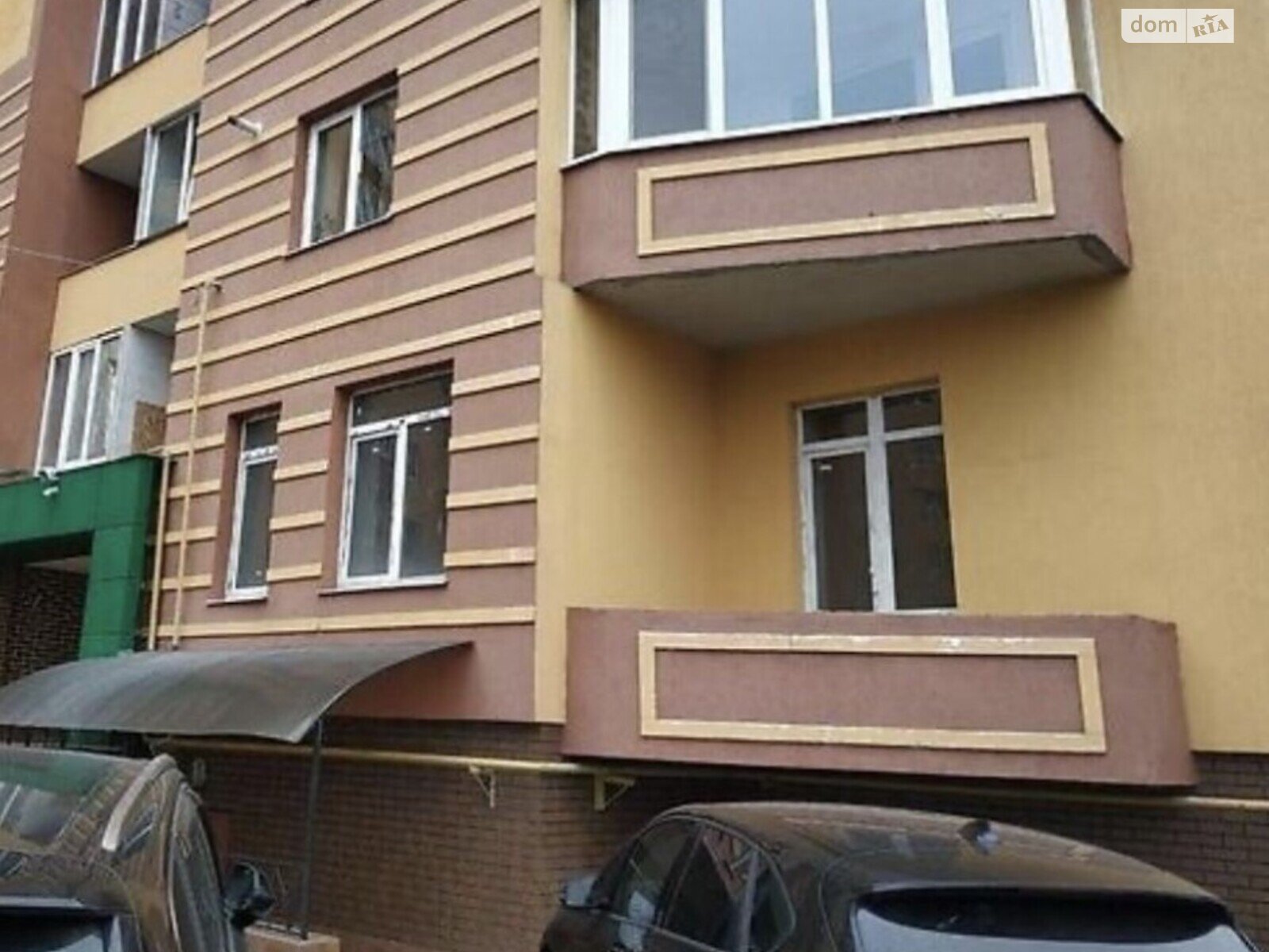 Продаж трикімнатної квартири в Хмельницькому, на пров. Козацький, район Виставка фото 1 Продаж трикімнатної квартири в Хмельницькому, на пров. Козацький, район Виставка фото 1