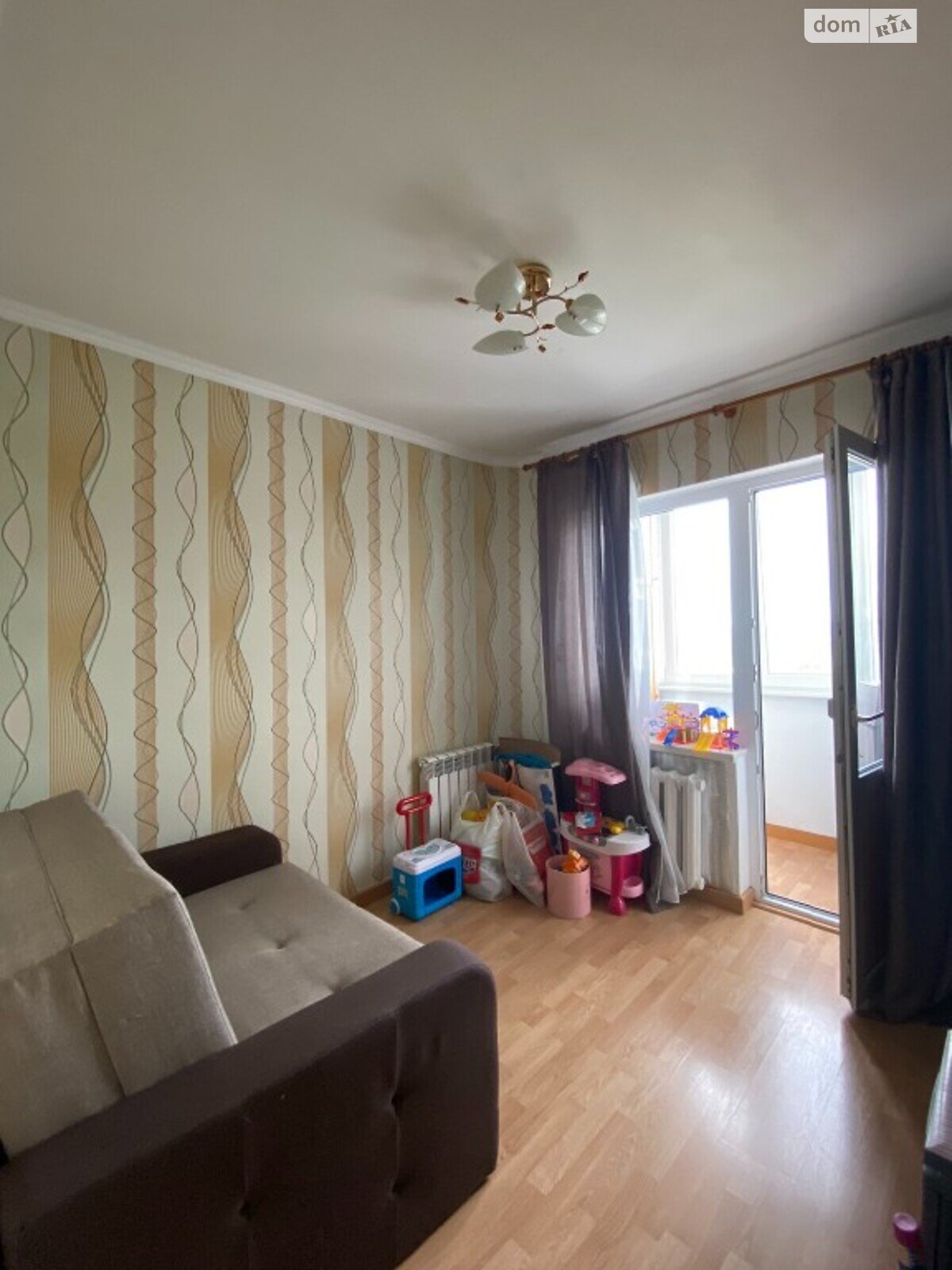 Продажа трехкомнатной квартиры в Хмельницком, на просп. Мира, район Выставка фото 1 Продажа трехкомнатной квартиры в Хмельницком, на просп. Мира, район Выставка фото 1