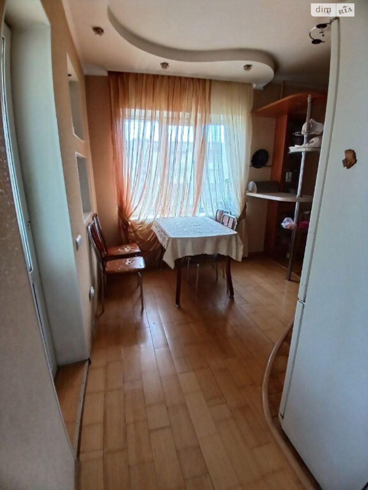 Продажа трехкомнатной квартиры в Хмельницком, на просп. Мира, район Выставка фото 1 Продажа трехкомнатной квартиры в Хмельницком, на просп. Мира, район Выставка фото 1