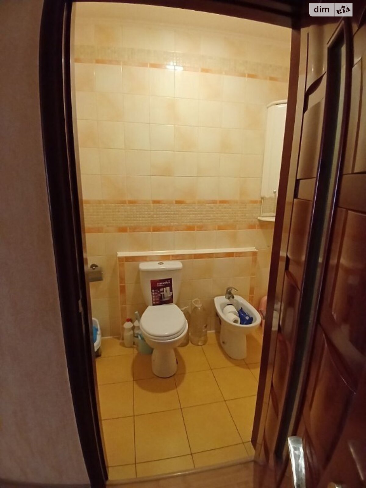 Продажа трехкомнатной квартиры в Хмельницком, на просп. Мира, район Выставка фото 1 Продажа трехкомнатной квартиры в Хмельницком, на просп. Мира, район Выставка фото 1