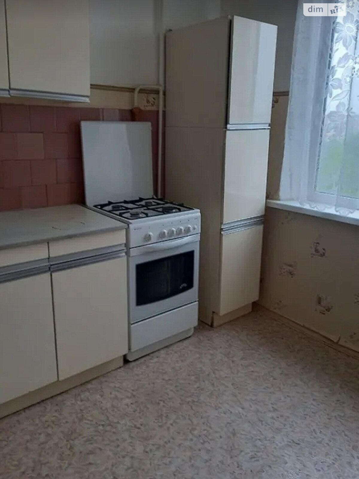 Продаж трикімнатної квартири в Хмельницькому, на просп. Миру, район Виставка фото 1 Продаж трикімнатної квартири в Хмельницькому, на просп. Миру, район Виставка фото 1