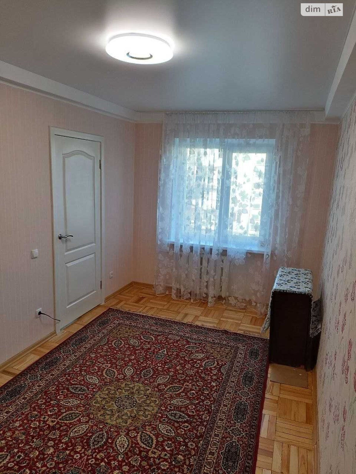 Продаж трикімнатної квартири в Хмельницькому, на просп. Миру, район Виставка фото 1 Продаж трикімнатної квартири в Хмельницькому, на просп. Миру, район Виставка фото 1