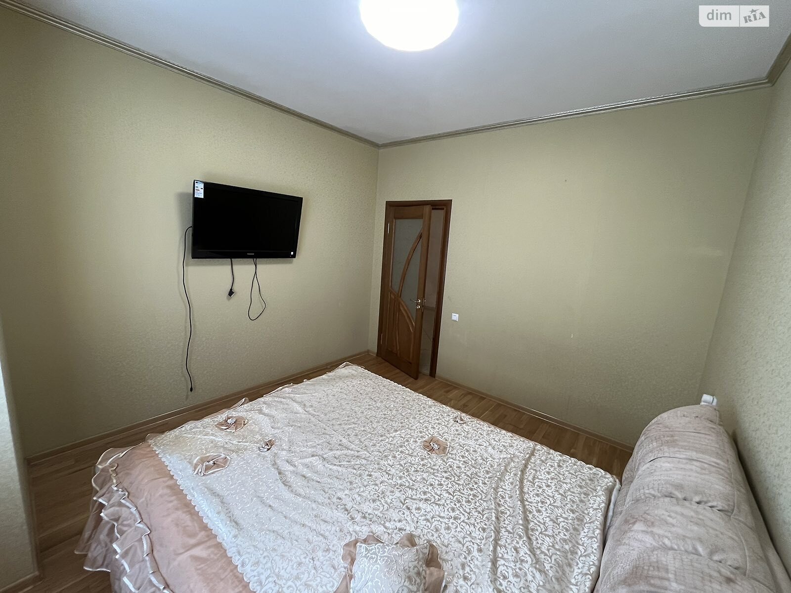 Продаж двокімнатної квартири в Хмельницькому, на просп. Миру, район Виставка фото 1 Продаж двокімнатної квартири в Хмельницькому, на просп. Миру, район Виставка фото 1